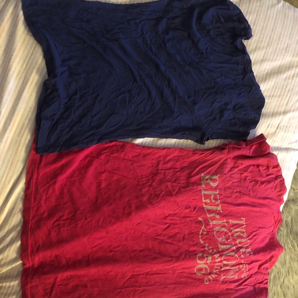 2 true religion t shirts - Picture 2 of 3